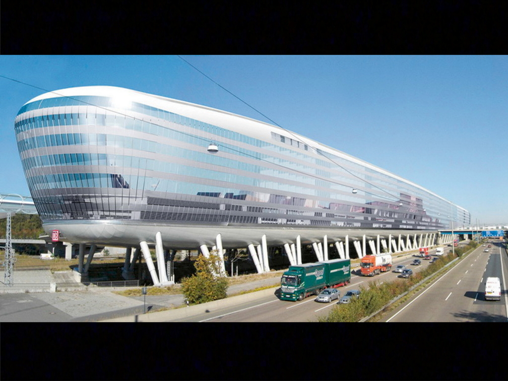 0008-FRAPORT-FFM