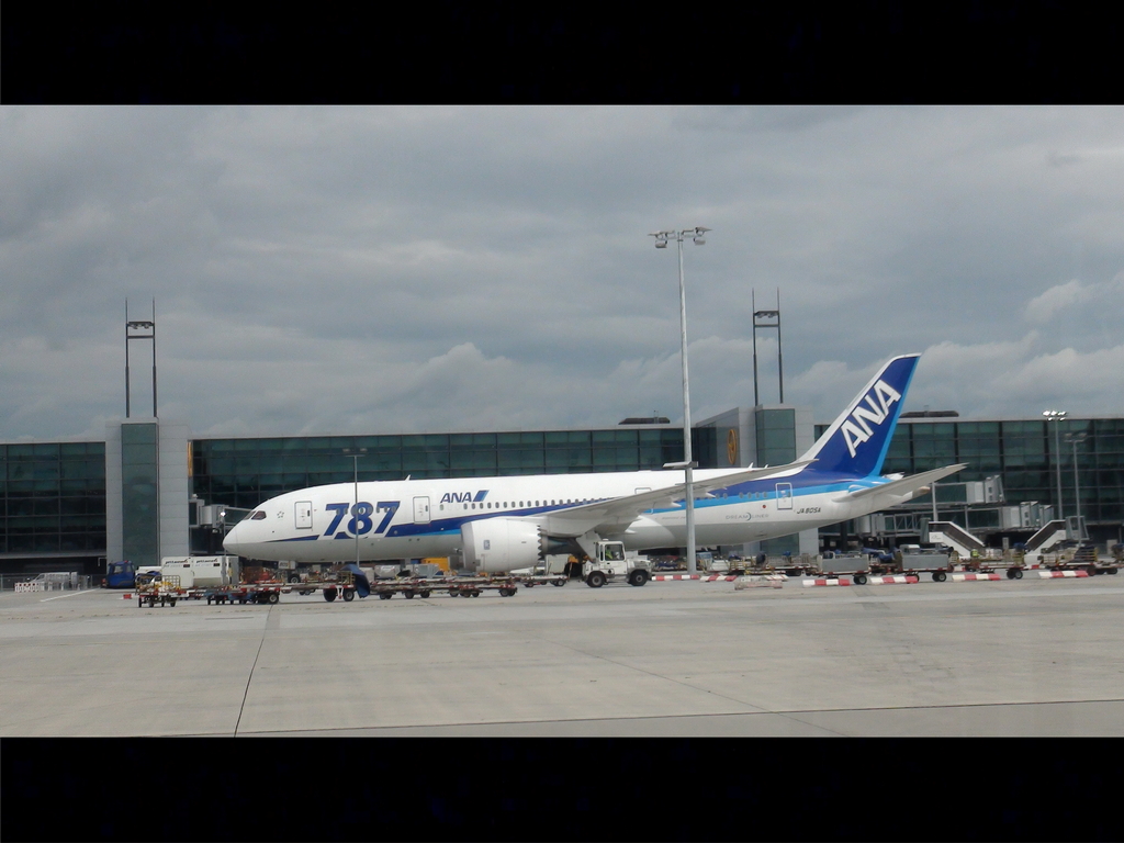 0043-FRAPORT-FFM